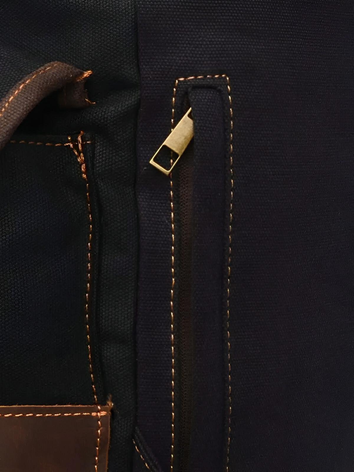 Modell Beltran, wasserdichter und geräumiger Rucksack aus gewachstem Canvas und echtem Leder