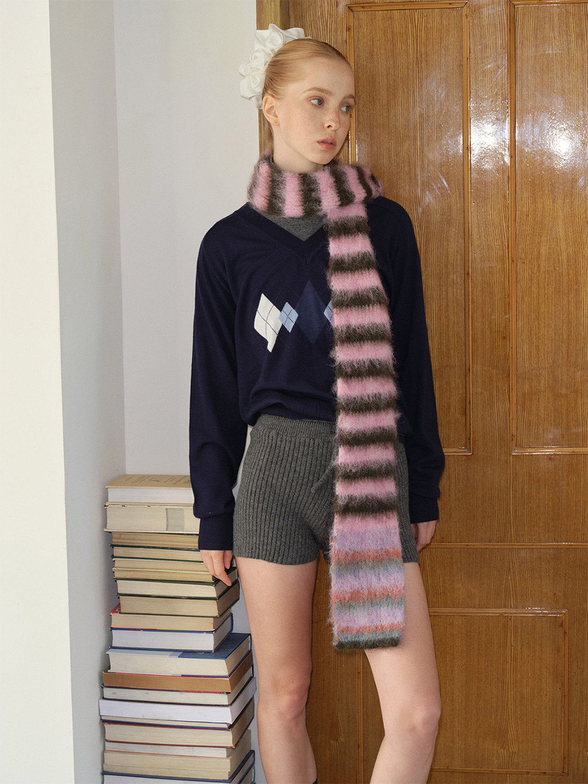Écharpe en maille duveteuse, rayures multicolores, douce et chaude, style streetwear hivernal, longue écharpe fine, modèle tendance unisexe, modèle Fizie
