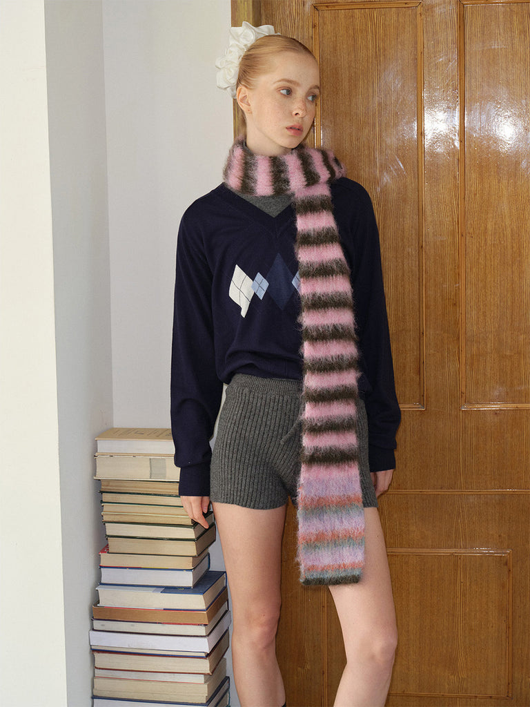 Écharpe en maille duveteuse, rayures multicolores, douce et chaude, style streetwear hivernal, longue écharpe fine, modèle tendance unisexe, modèle Fizie