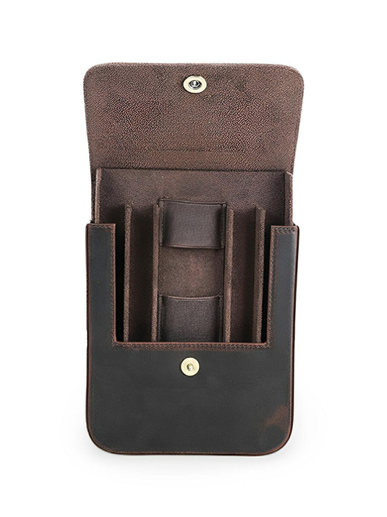 Cigar humidor, made of leather, spacious and organized, Ignatius model