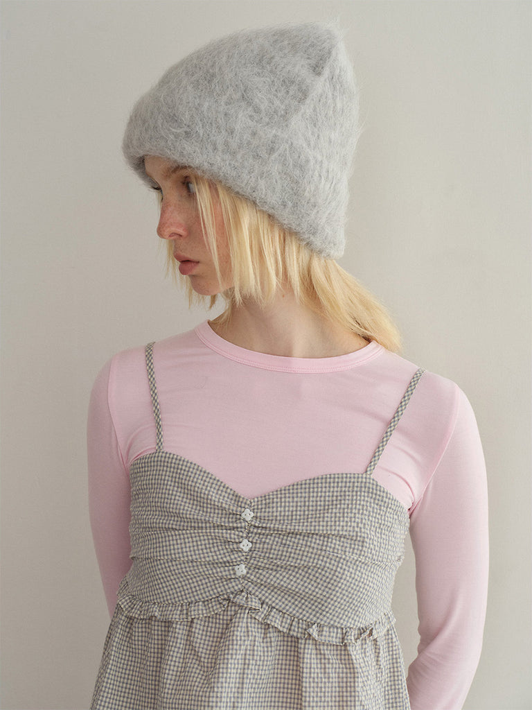 Bonnet en laine mohair d'alpaga duveteux, toucher doux et chaud, look épuré et moderne, couleur unie ou contrastée, parfait pour l’hiver, modèle Skia