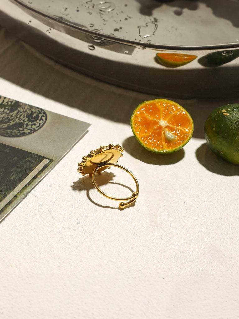 Bague ajustable coquillage nacré, acier inoxydable doré, style plage, inspiration marine, bijou d'été, modèle Duma - Bague - Or