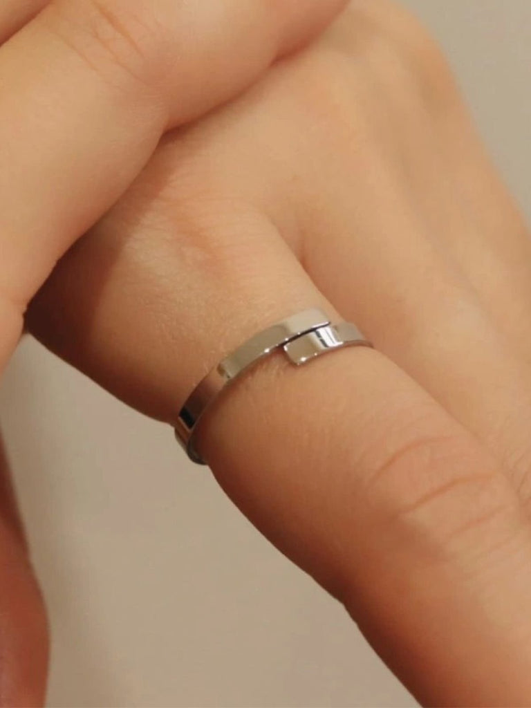 Bague couple acier inoxydable, ouverte géométrique, anneau ajustable poli, minimaliste dorée, moderne US7, modèle Louise - Bague - Argent S