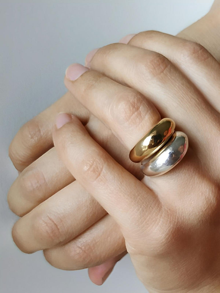 Bague femme acier inoxydable, design arc moderne, style géométrique, minimaliste chic, bijou quotidien, modèle Harini - Bague - Argent XXS