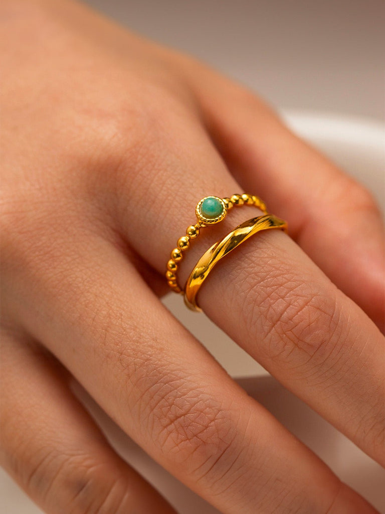 Bague ouverte dorée, pierre verte naturelle, design double anneau, style vintage, acier inoxydable, modèle Dania - Bague - Or