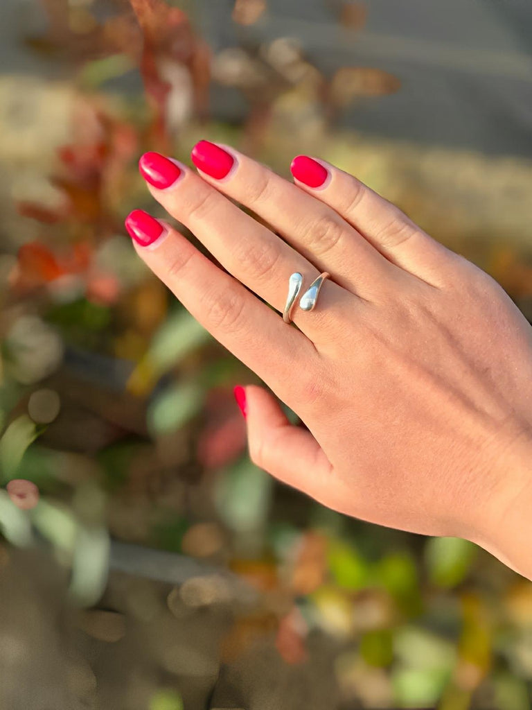 Bague ouverte en acier inoxydable, design goutte d'eau, finition or 18K, ajustable femme, style tendance, modèle Iris - Bague - Argent S