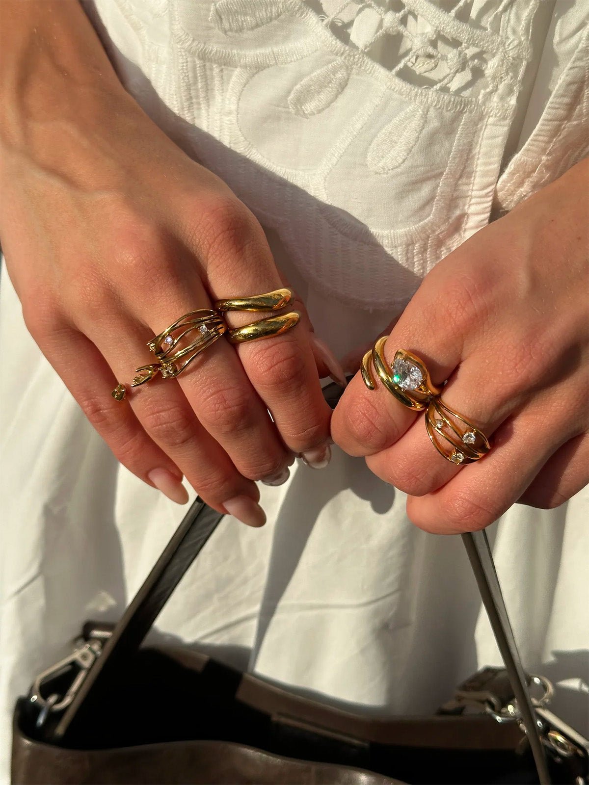 Bague serpent dorée, acier inoxydable, pierre de zircon, design tendance, bijou ajustable, modèle Uniqua - Bague - Or XS