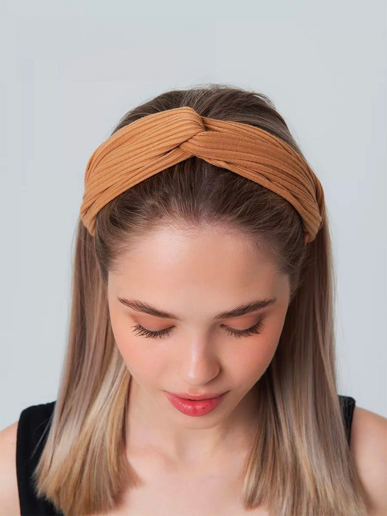 Bandeau cheveux femme, bandeau tissu côtelé, bandeau torsadé, bandeau élastique, accessoire coiffure, large bandeau mode pinterest, modèle Fedia - Bandeau pour cheveux - Camel