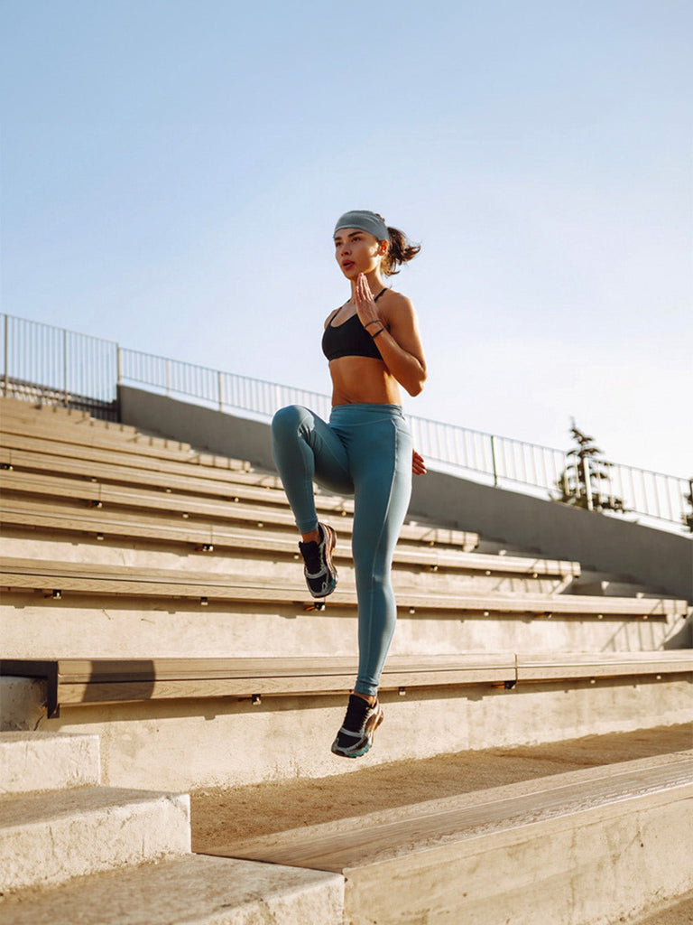 Bandeau sport anti - transpiration, bandeau fitness élastique, bandeau yoga respirant, serre - tête course à pied, bandeau cheveux unisexe, modèle Yelda - Bandeau pour cheveux - Bleu