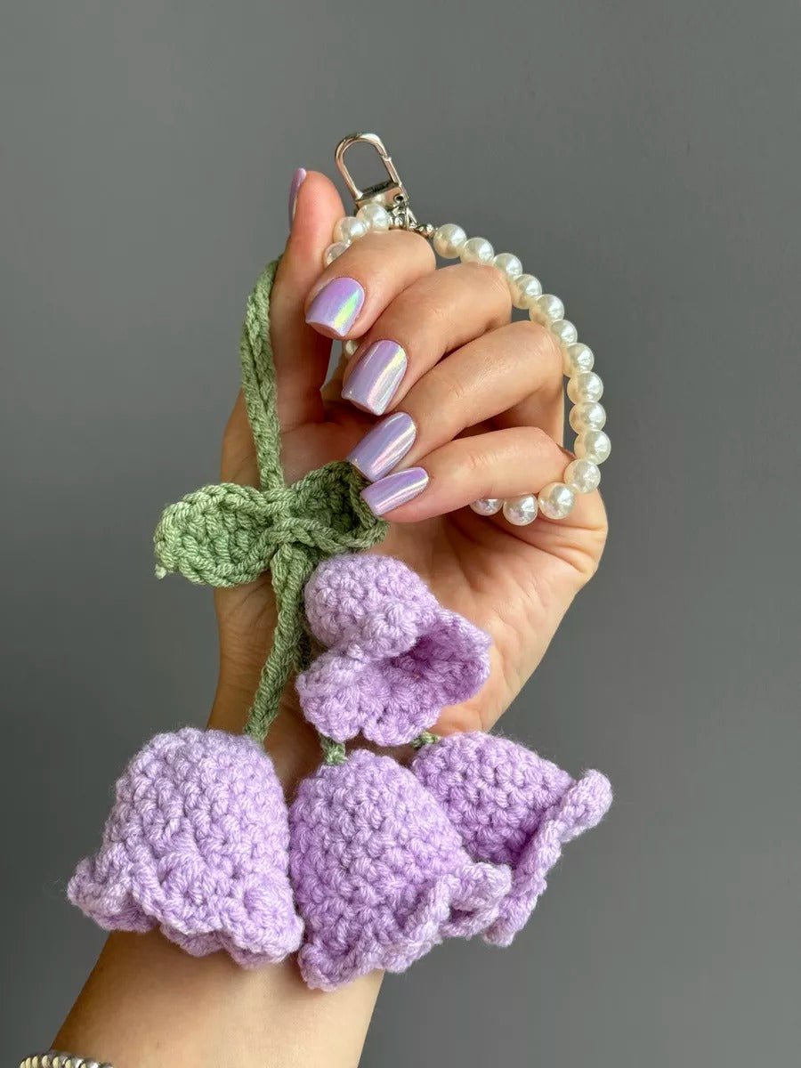 Bijou de sac crochet fleur, porte - clés perle, pendentif sac à main, accessoire sac original, breloque sac fait main, modèle Adola - Bijoux de sac - Violet