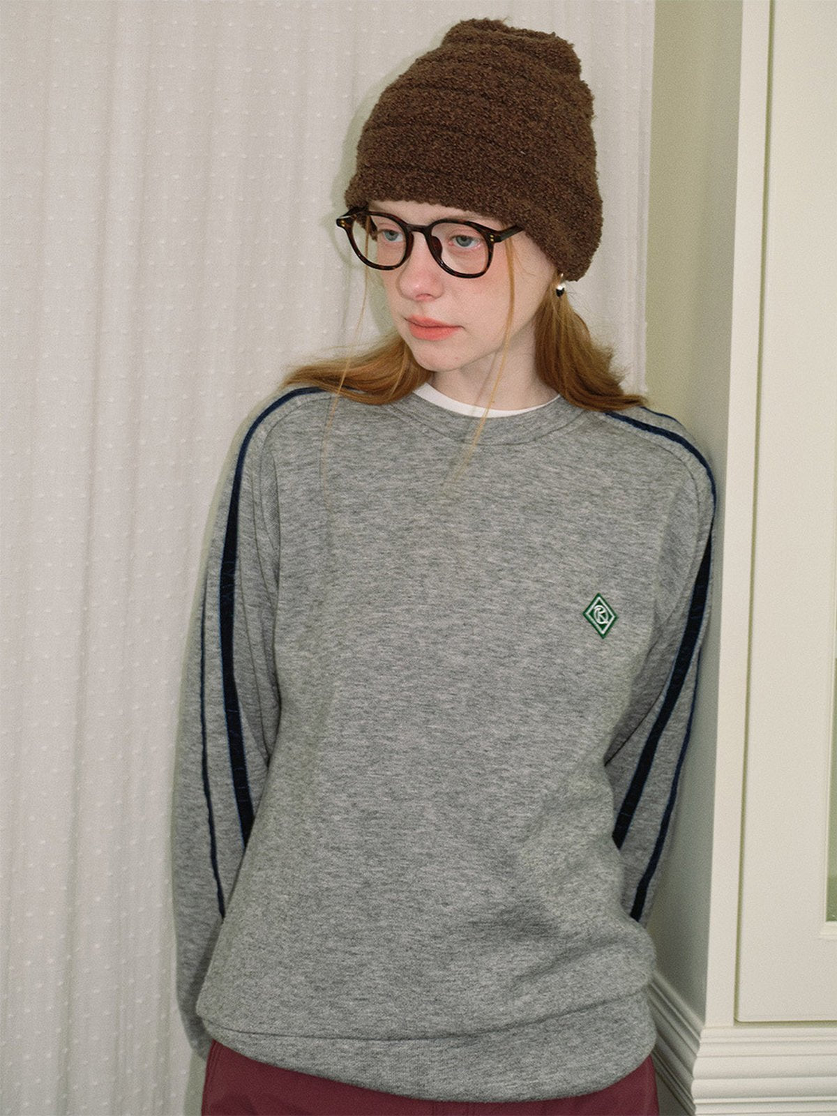 Bonnet chaud femme hiver, accessoire maille texturée, laine bouclette confortable, couvre - chef doux et ample, style unisexe tendance, look streetwear hiver, modèle Bernie - Bonnets - Marron