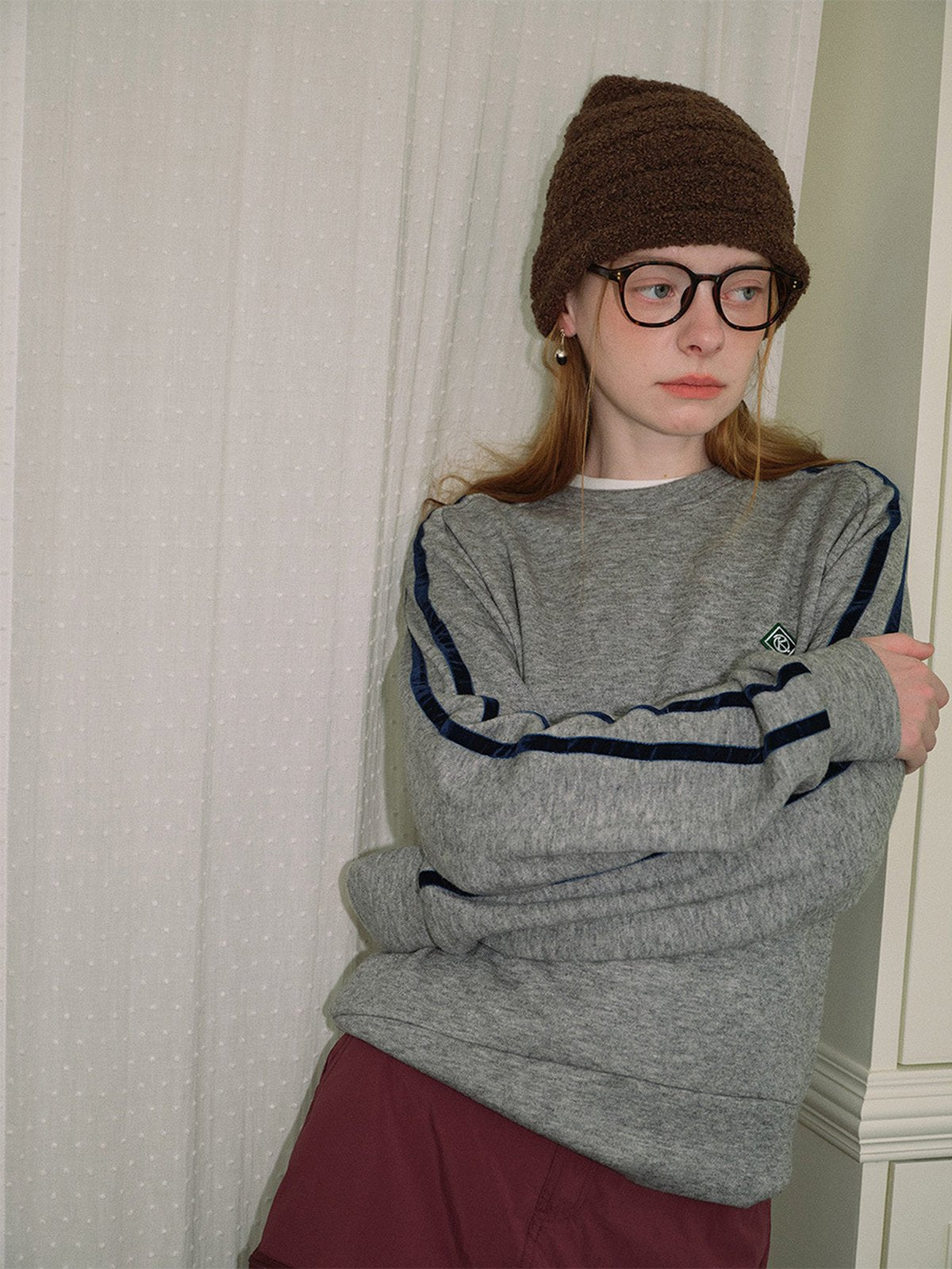 Bonnet chaud femme hiver, accessoire maille texturée, laine bouclette confortable, couvre - chef doux et ample, style unisexe tendance, look streetwear hiver, modèle Bernie - Bonnets - Marron