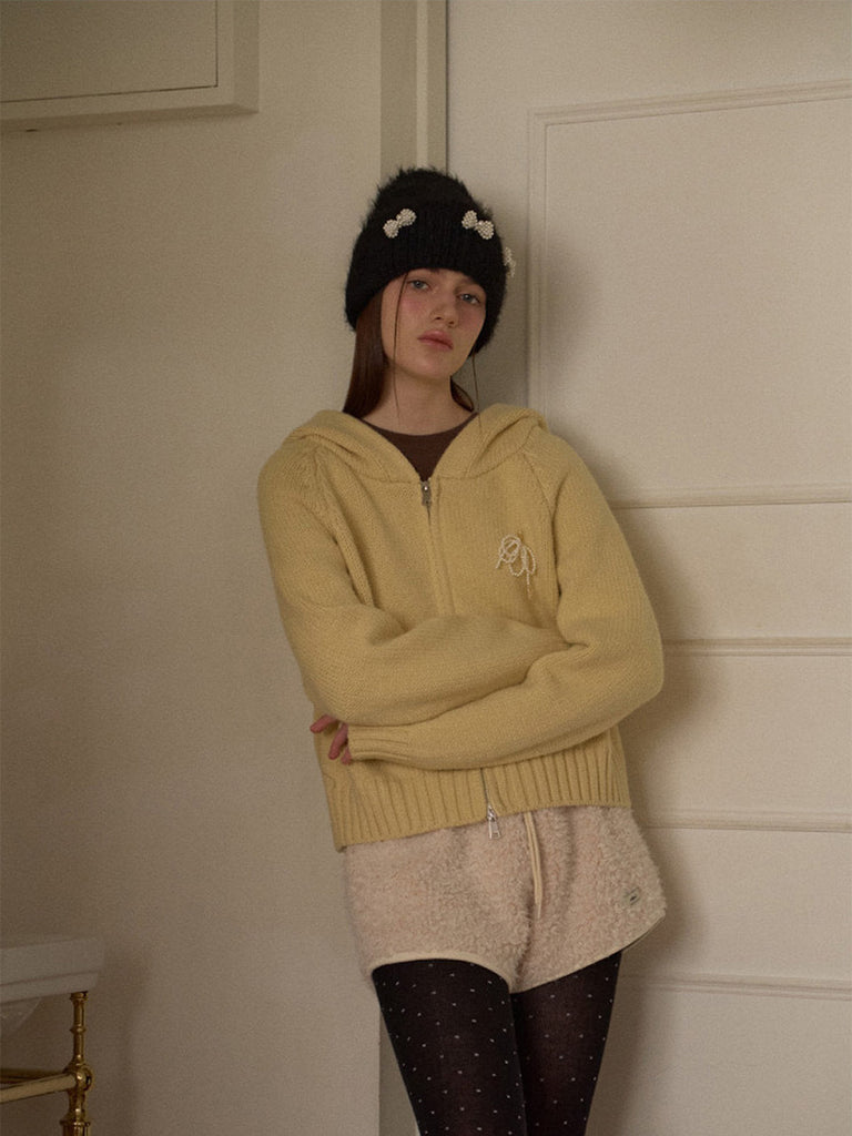 Bonnet doux en tricot, perles fantaisie, effet duveteux, style streetwear, hiver chaud, coupe arrondie, sans visière, accessoire mode fille, modèle Fenzie - Bonnets - Noir