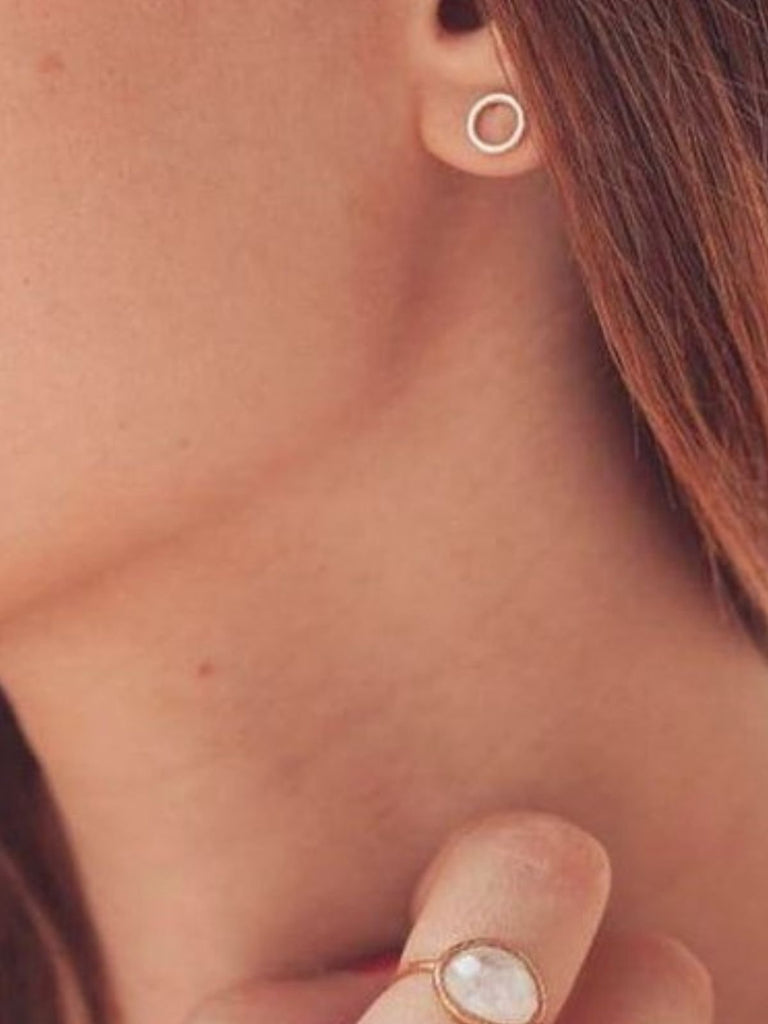 Boucles d’oreilles clip acier inoxydable, géométriques modernes, sans perçage, plaqué or, style européen américain, modèle Nelly - Boucles d'oreilles - Or 30 mm