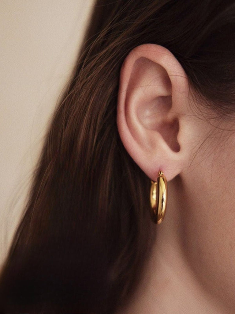 Boucles d'oreilles créoles rondes acier inoxydable, look minimaliste, style européen américain, finition or ou argent, trois tailles disponibles, modèle Uguette - Boucles d'oreilles - Or 24 mm