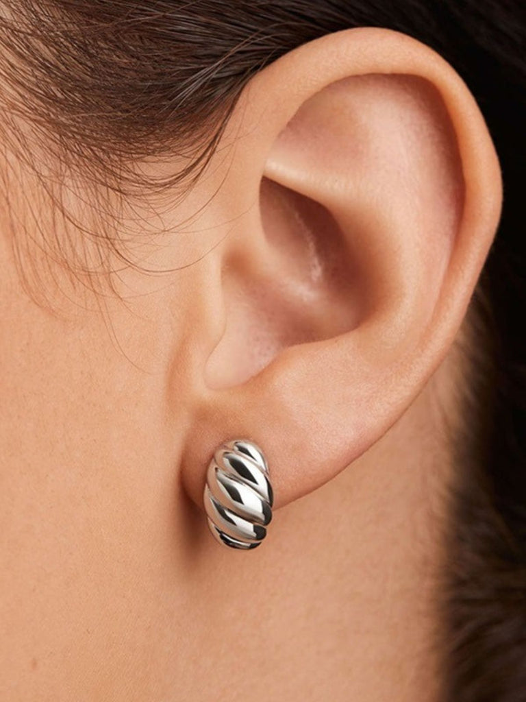 Boucles d'oreilles croissant, acier inoxydable, plaqué or 14K, mini créoles, design géométrique, modèle Ninon - Boucles d'oreilles - Or 34 mm