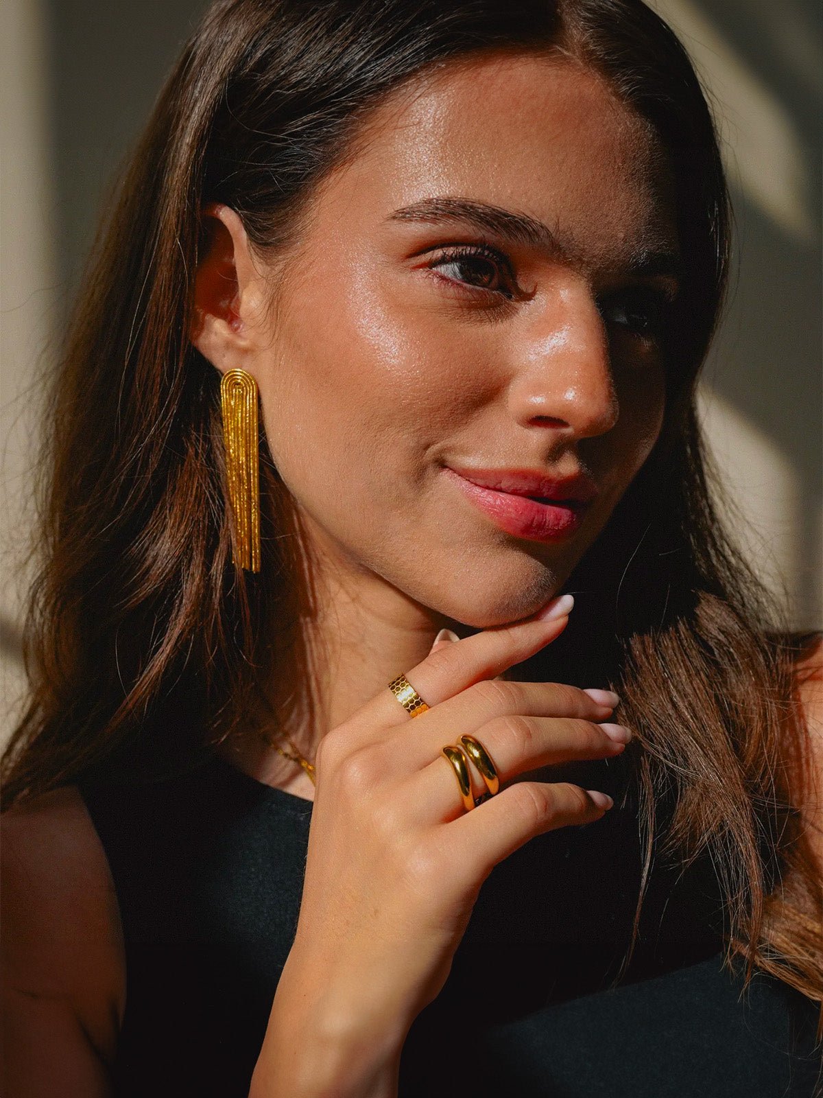 Boucles d’oreilles longues chic, plaqué or 18K, acier inoxydable, style chaîne, anti - allergie, waterproof, modèle Satelyne - Boucles d'oreilles - Or