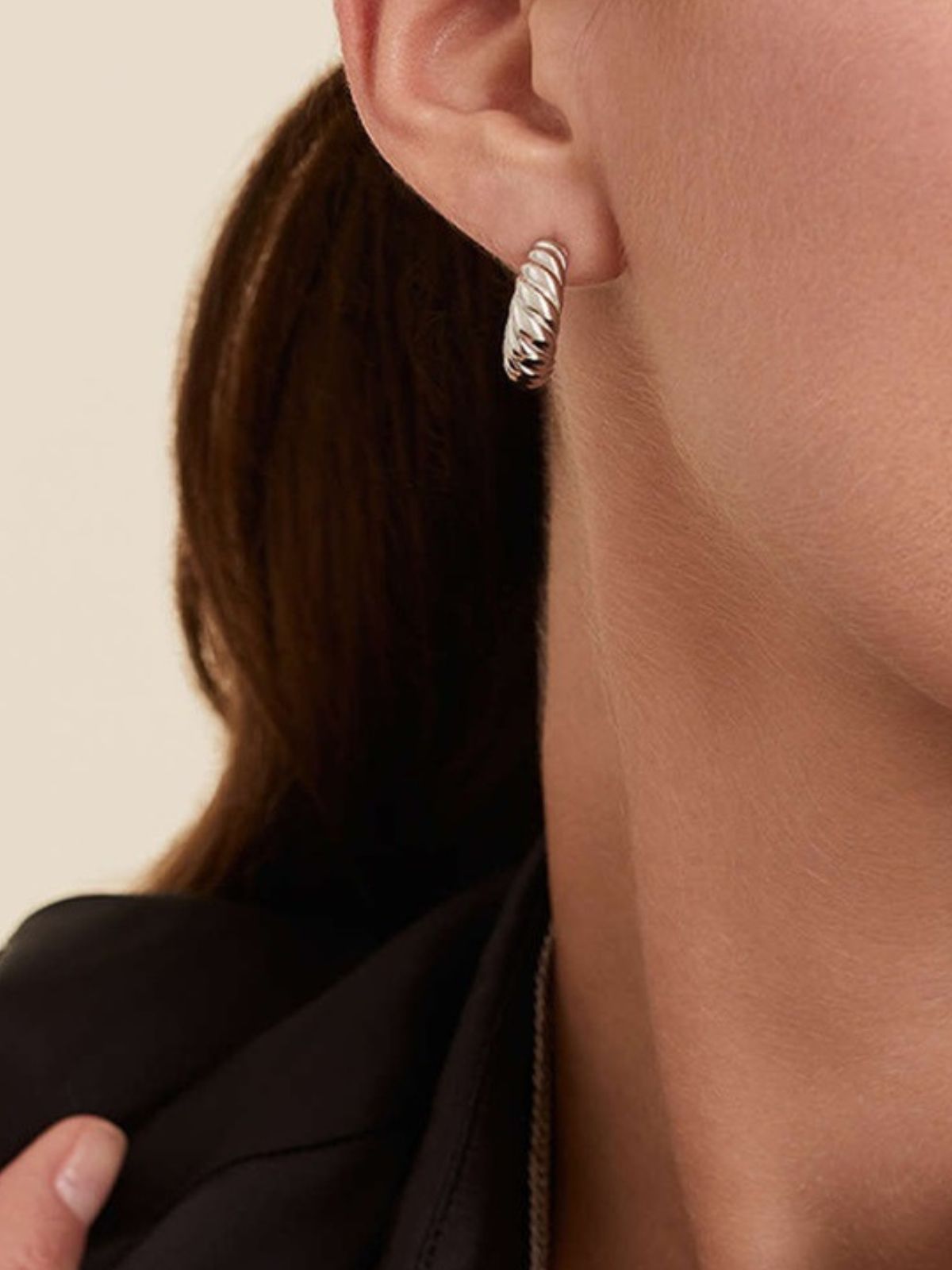 Boucles d'oreilles torsadées corne, acier inoxydable doré, forme géométrique, bijoux femme, modèle Rachilde - Boucles d'oreilles - Argent 17 mm