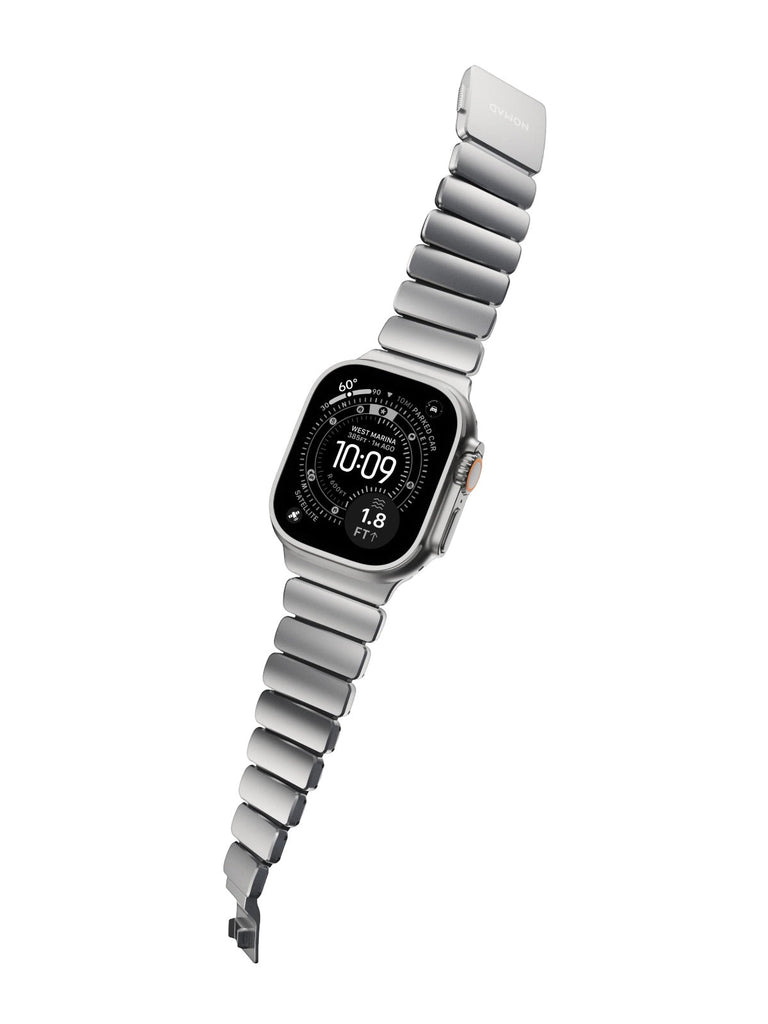 Bracelet Apple Watch Ultra Premium, en Titane Grade 4, fermeture magnétique N52, intérieur FKM, design sportif premium, look prestigieux, modèle Salvador - Bracelet Apple Watch - Argent et noir 44 à 49 mm