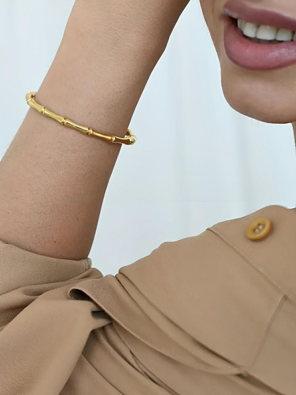Bracelet bambou acier titane, bijou rigide femme, effet multilayer, style Old Money, cadeau chic, modèle Erica - Bracelet - Or