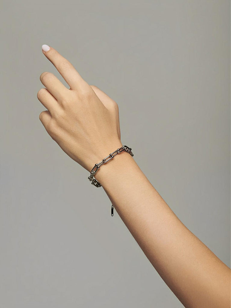 Bracelet chaîne fer à cheval, acier inoxydable, mousqueton ajustable, modèle Olivia - Bracelet - Argent