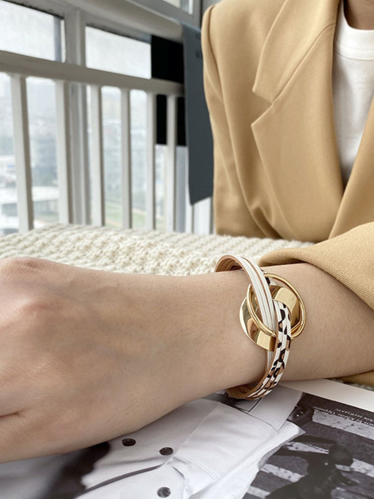 Bracelet cuir multirangs, magnétique, femme, style bohème, large, coloré, modèle Odylle - Bracelet - Leopard