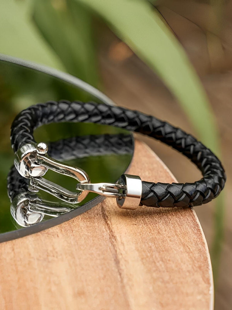 Bracelet en cuir tressé pour homme, look fer à cheval, accessoire tendance, modèle Vivien - Bracelet - Noir S