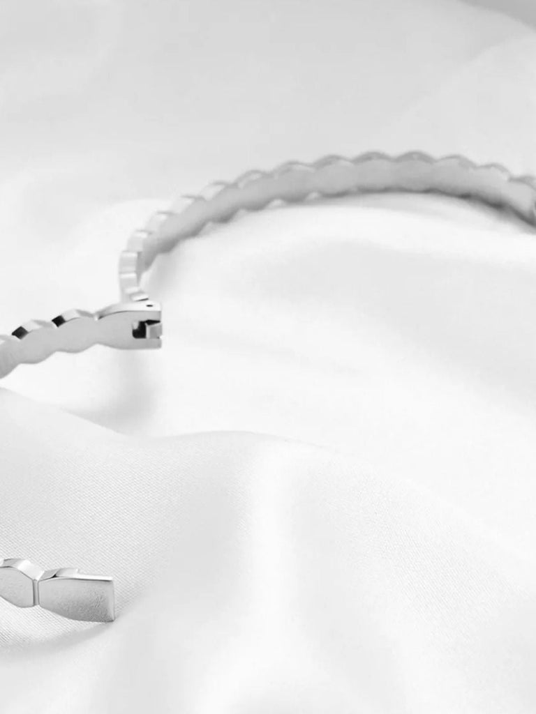 Bracelet femme acier titane, design nid d’abeille, style géométrique, finition dorée, bijou minimaliste, modèle Paoline - Bracelet - Argenté