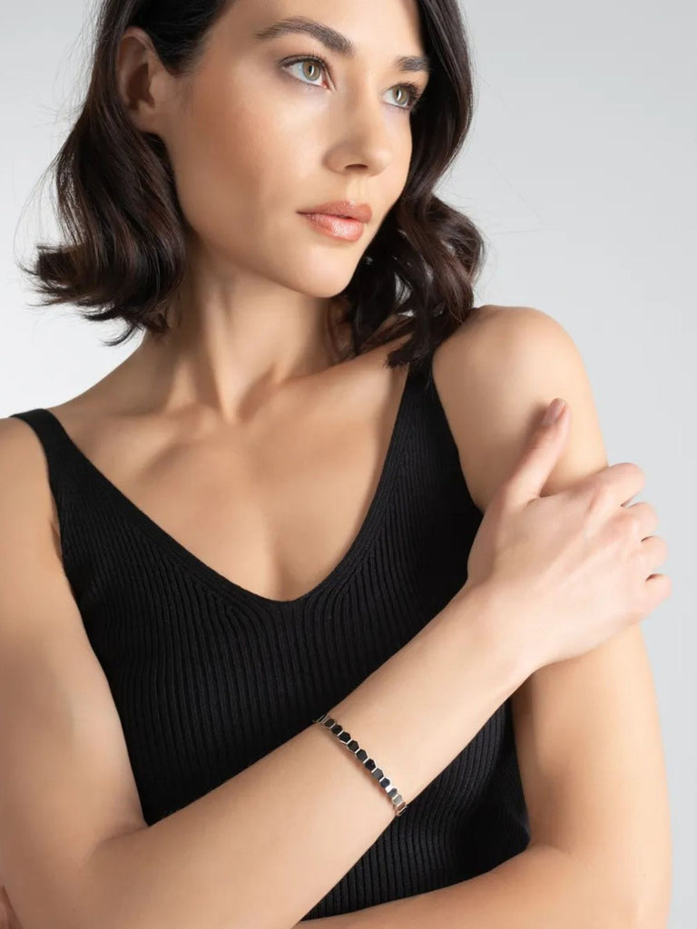 Bracelet femme acier titane, design nid d’abeille, style géométrique, finition dorée, bijou minimaliste, modèle Paoline - Bracelet - Argenté