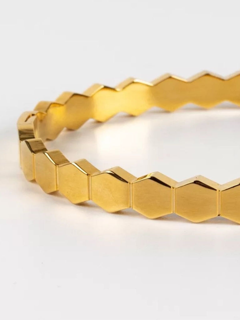 Bracelet femme acier titane, design nid d’abeille, style géométrique, finition dorée, bijou minimaliste, modèle Paoline - Bracelet - Doré