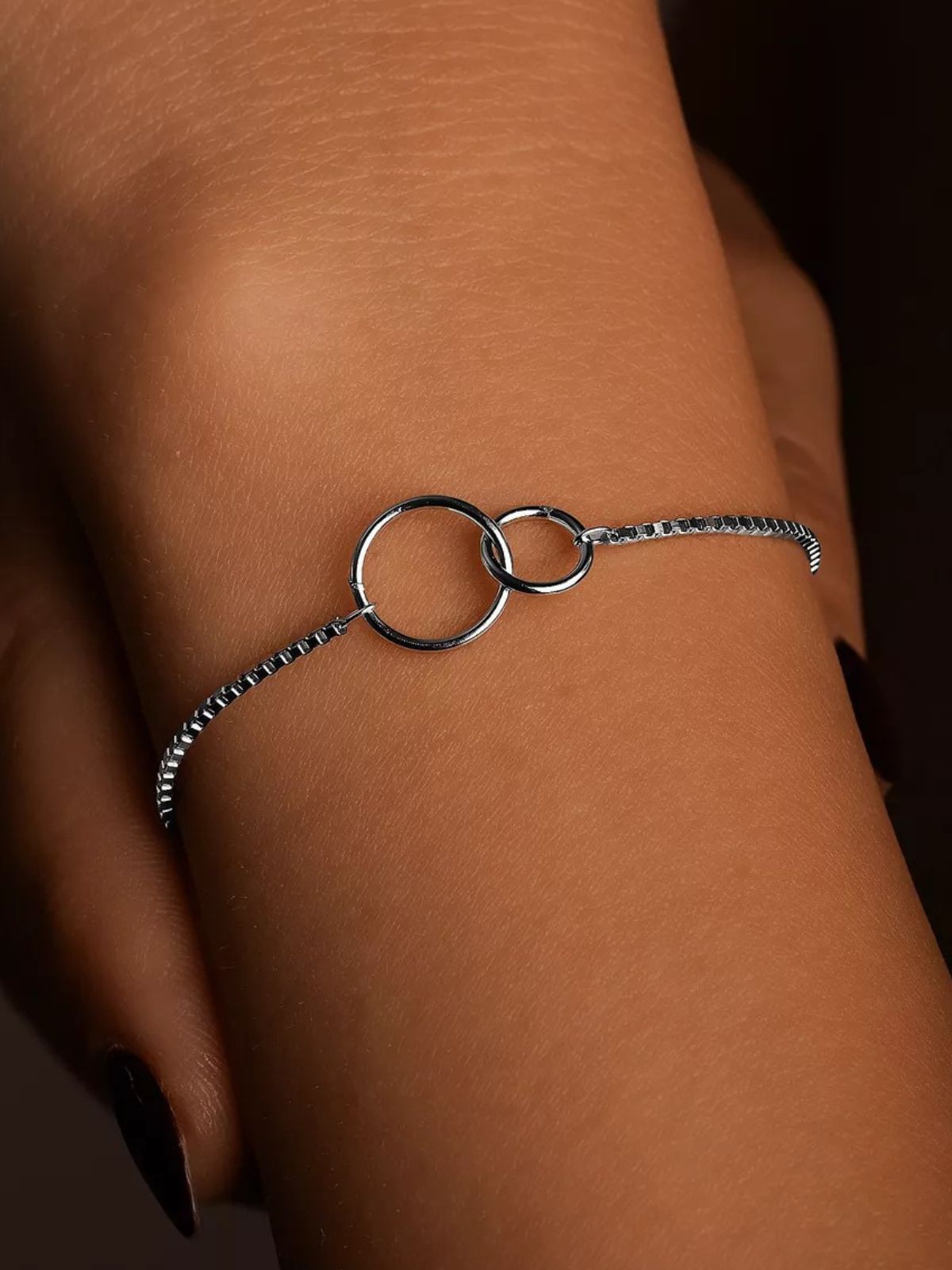 Bracelet femme argent S925, double anneaux, style minimaliste, chaîne fine, design géométrique, fermeture mousqueton, modèle Elisabeth - Bracelet - Argent