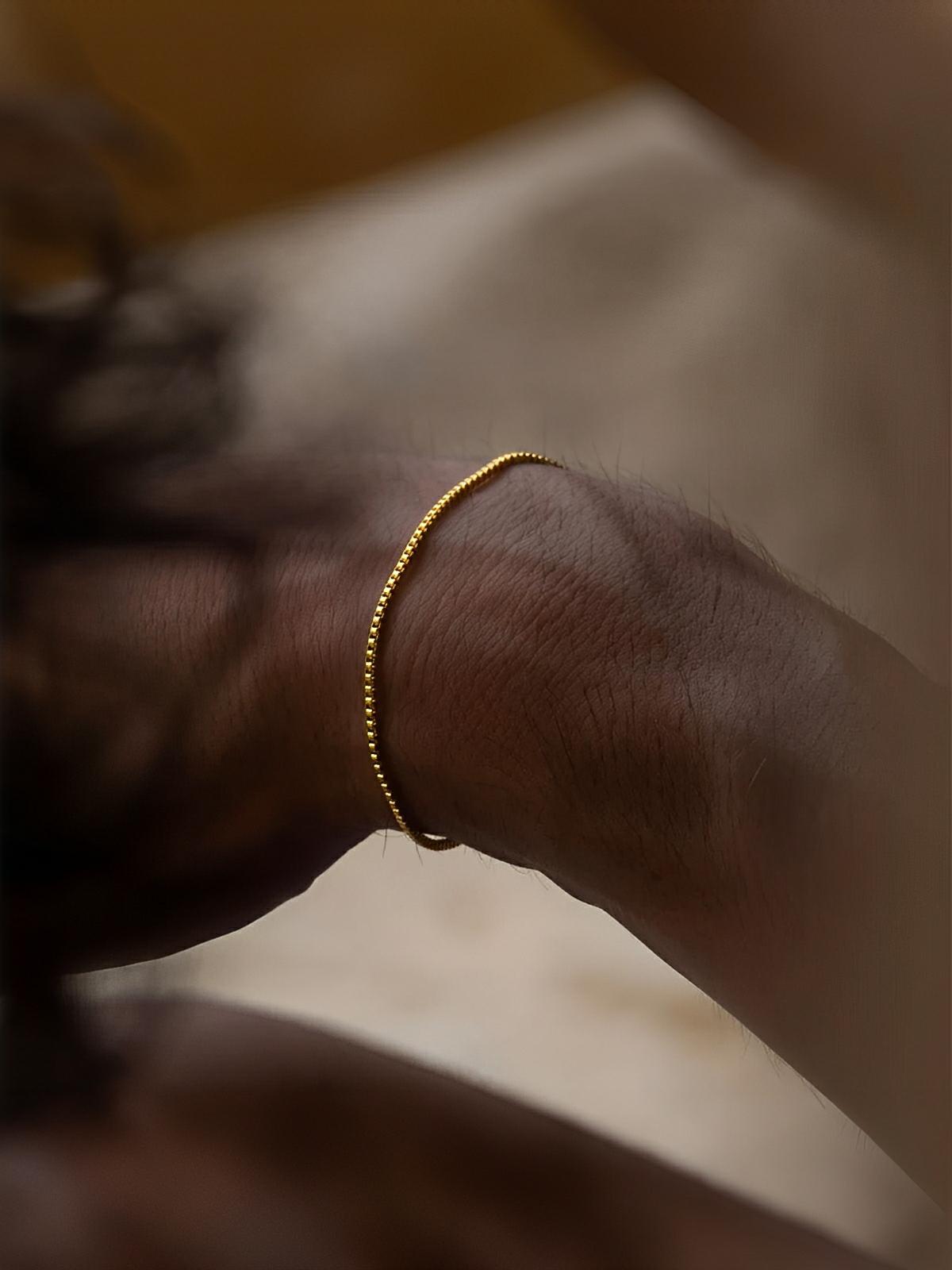 Bracelet homme en acier inoxydable, maille vénitienne, look moderne, waterproof, modèle Izibio - Bracelet - Or XS