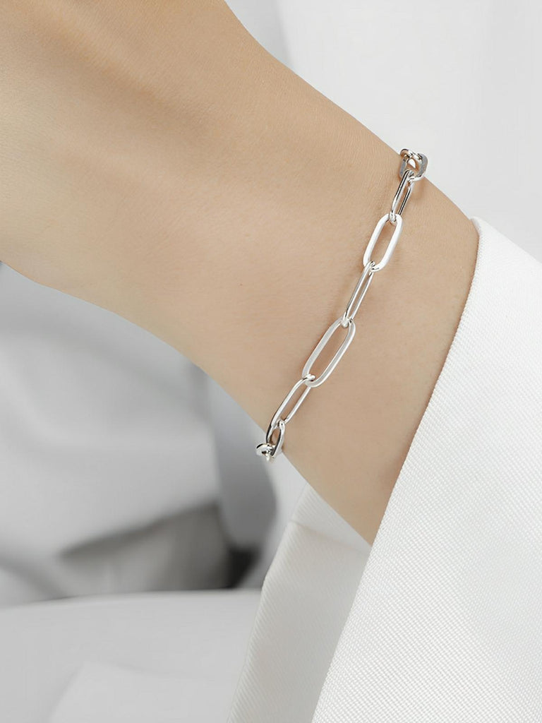 Bracelet maille croix fine, en acier inoxydable, ajustable, style minimaliste, design unisexe, modèle Tiphaine - Bracelet - Argent