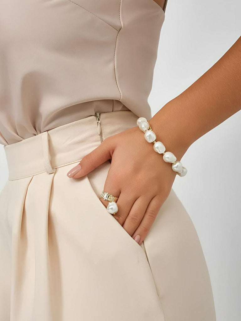 Bracelet perles baroques, perles irrégulières, look vintage, acier titane, ajustable, modèle Pascalle - Bracelet - Blanc