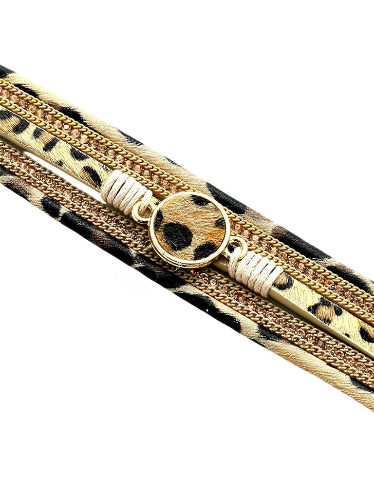 Bracelet simili vegan léopard, fermoir magnétique, déco dorée, style safari, poils effet fourrure, modèle Alya - Bracelet - Beige