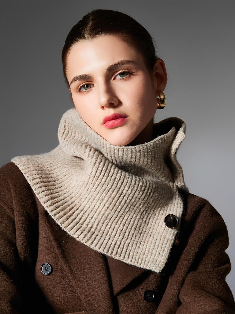Damen Wollschal, gestrickter Schlauchschal, Stehkragen mit Knöpfen, warmes Winteraccessoire, sanfte Farbe, Modell Angela