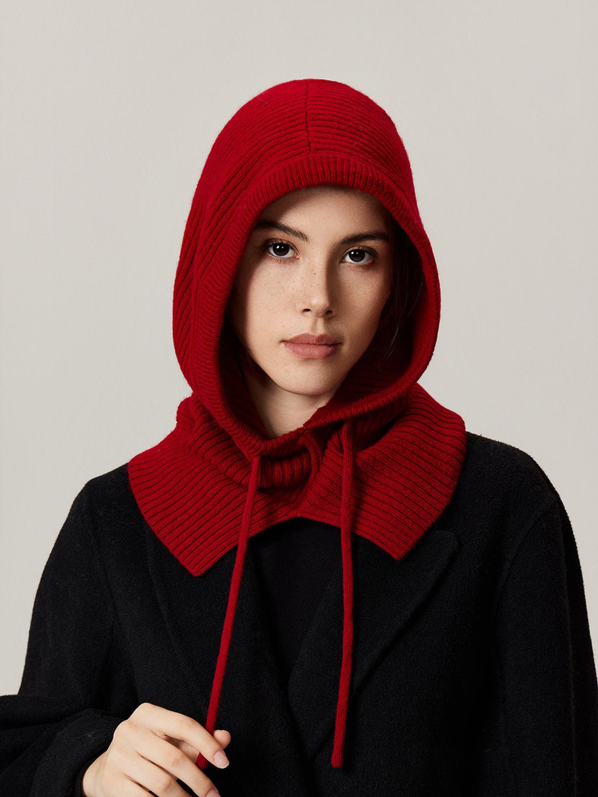 Cagoule en laine premium, bonnet balaclava femme hiver, cagoule tricotée douce, cache - cou chaud, capuche ajustable, modèle Sapharina - Écharpe - Gris