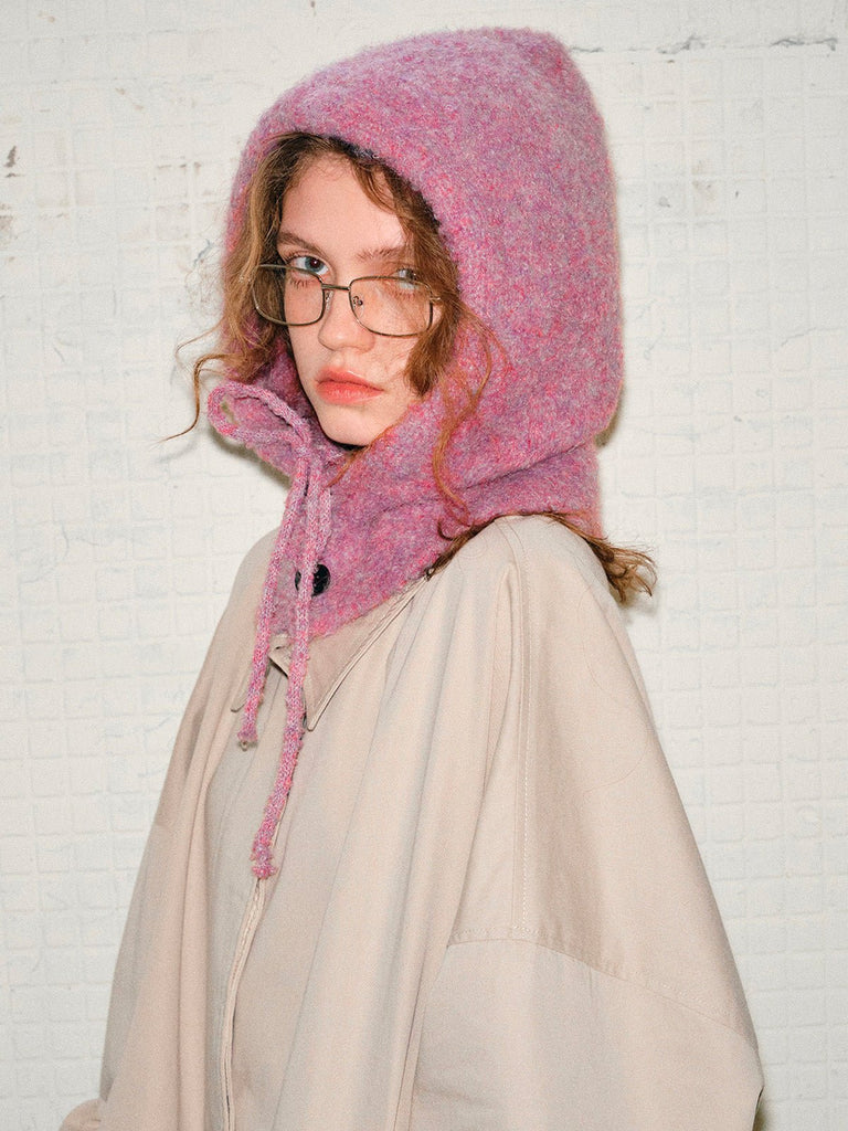 Cagoule femme hiver, bonnet capuche tricoté, laine mélangée chaude, cagoule avec cordons, cache - oreilles, style moderne, bonnet col intégré, confort douillet, modèle Camela - Écharpe - Rose