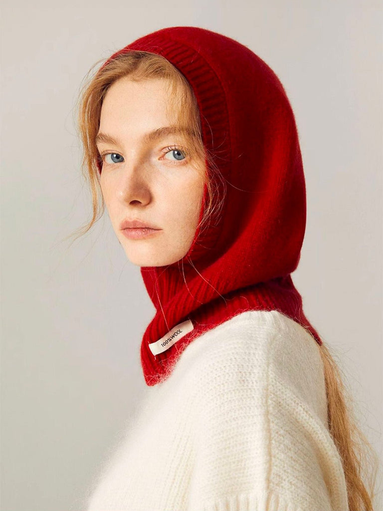 Cagoule femme laine mérinos, tricot doux et chaud, col intégré hiver, accessoire mode protection froid, bonnet cagoule chic, modèle Olise - Écharpe - Rouge