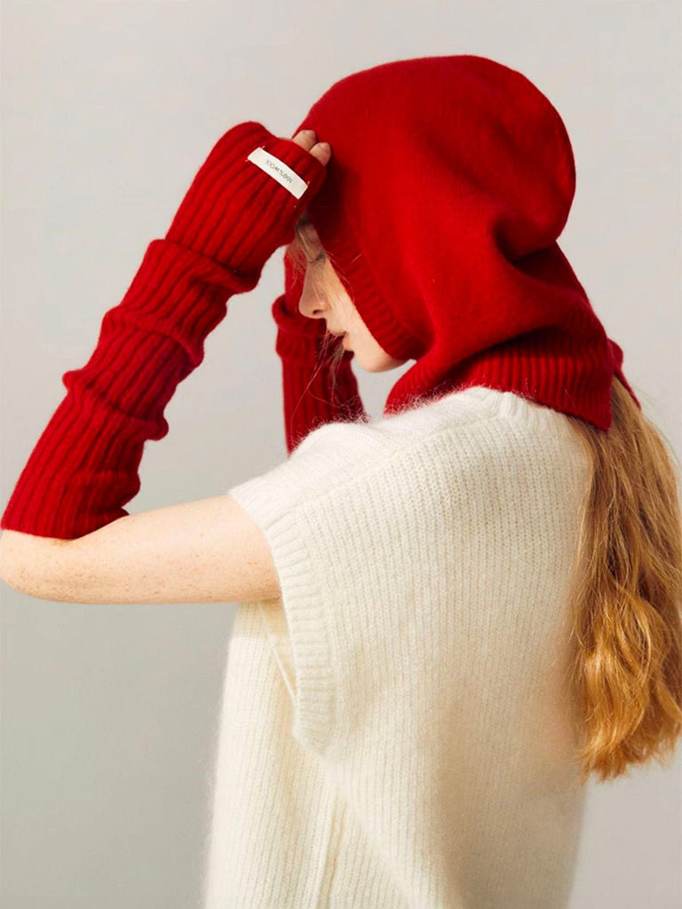 Cagoule femme laine mérinos, tricot doux et chaud, col intégré hiver, accessoire mode protection froid, bonnet cagoule chic, modèle Olise - Écharpe - Rouge