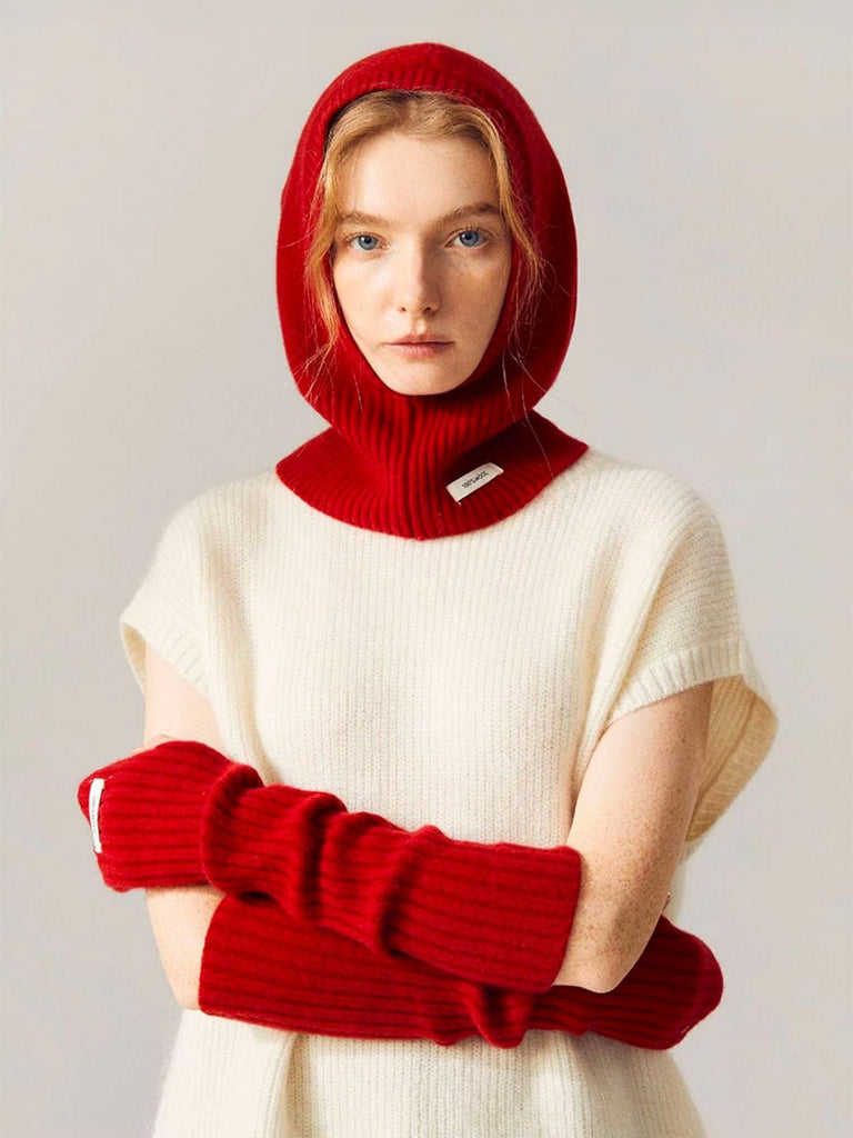 Cagoule femme laine mérinos, tricot doux et chaud, col intégré hiver, accessoire mode protection froid, bonnet cagoule chic, modèle Olise - Écharpe - Rouge