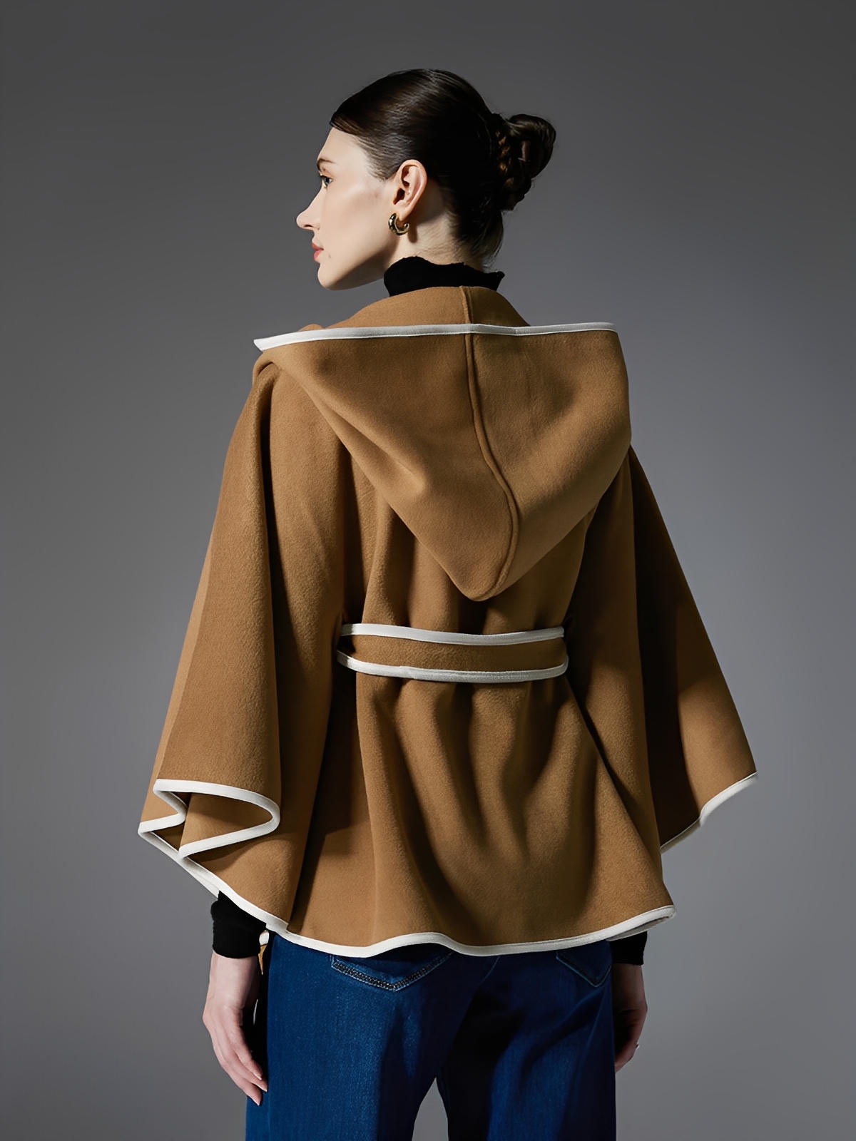 Châle à capuche double face, châle ceinturé femme, cape chaude camel, manteau poncho automne hiver, châle large doux et confortable, modèle Eglesias - Châle - Camel
