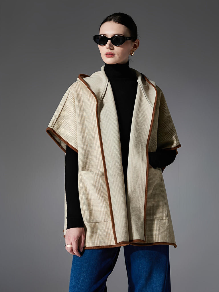 Châle à capuche femme, cape plaid beige, poncho chaud automne hiver, manteau léger sans manche, grande écharpe à poches, modèle Nistare - Châle - Beige