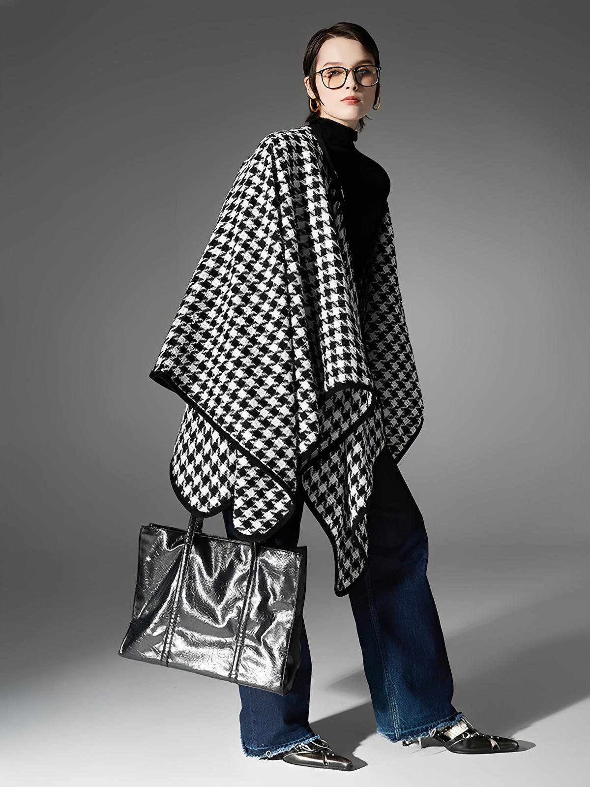Châle à carreaux pied-de-poule noir et blanc, cape chaude à bouton, poncho hivernal doux, couverture épaissie femme, accessoire mode automne hiver, modèle Izine