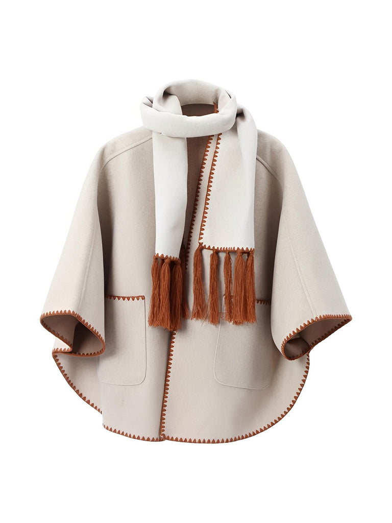 Châle cape femme, grand châle à poches, doux et chaud, style urbain, bord contrasté, écharpe intégrée automne hiver, modèle Fodja - Châle - Taupe