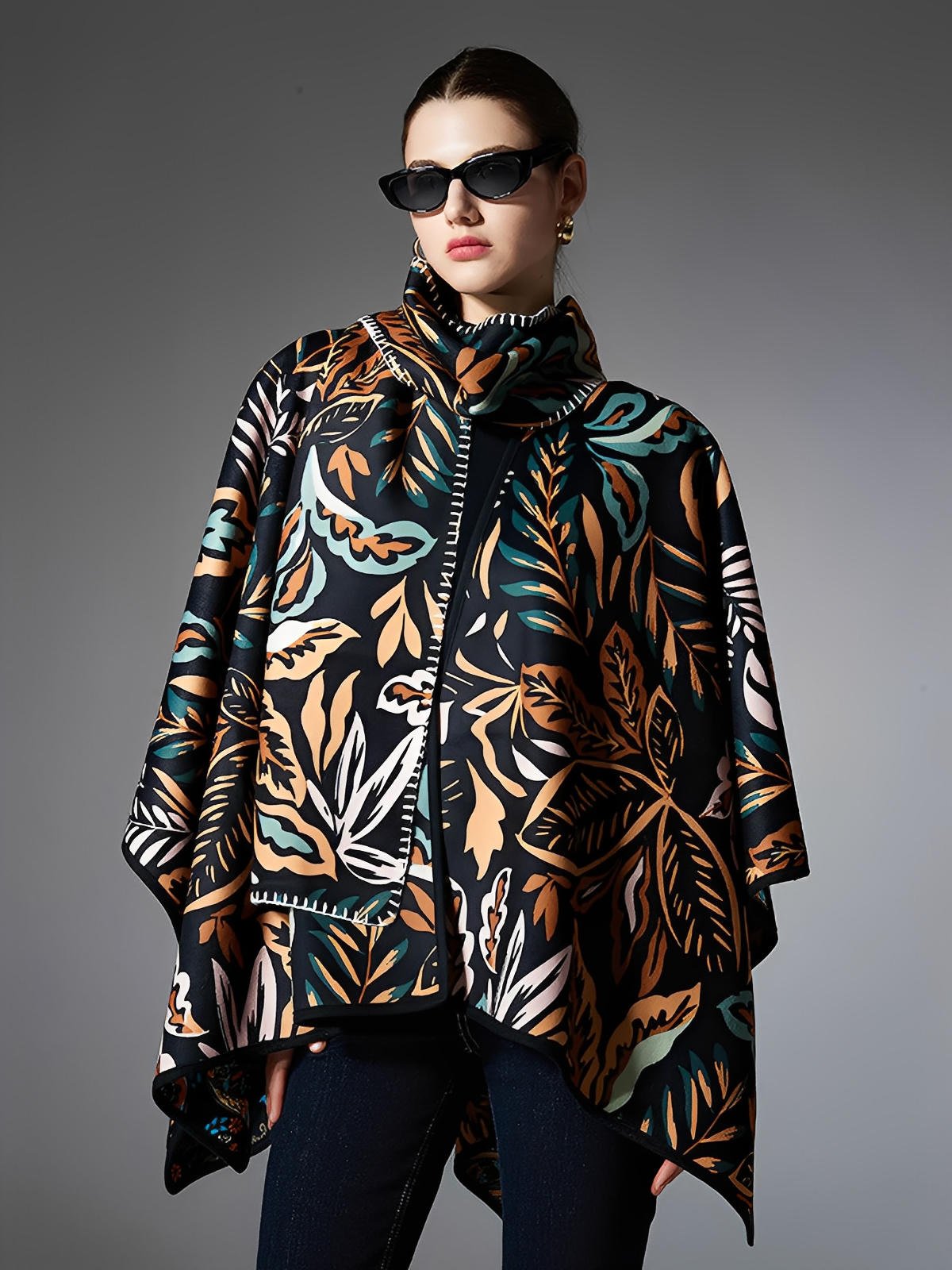 Châle double face, cape fluide femme, motifs feuillage coloré, écharpe large hiver, accessoire chaud, mode automne hiver, modèle Bonnie - Châle - Multicolore