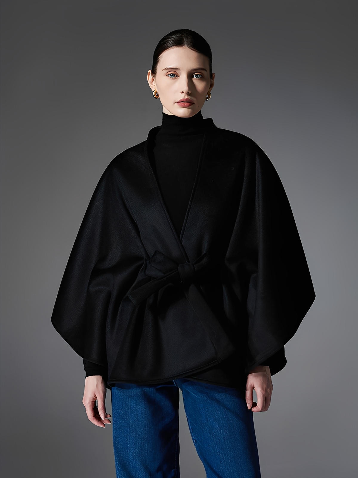 Châle double face chic, cape ceinturée, poncho femme hiver, châle chaud, manteau léger, modèle Kora - Châle - Noir