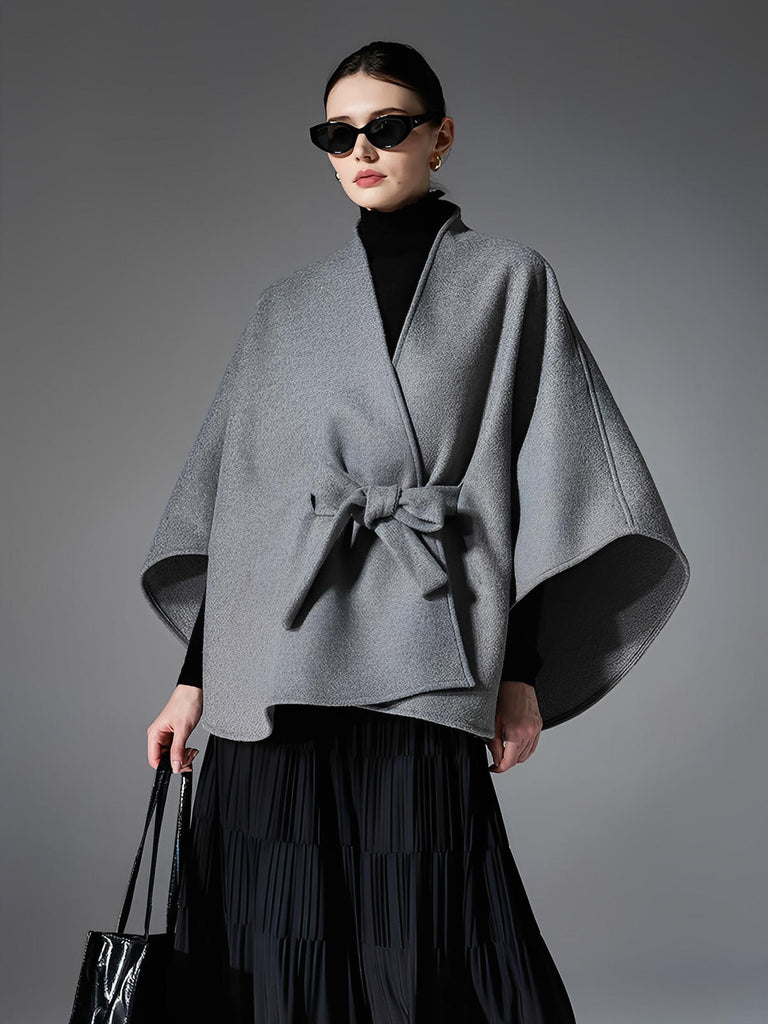 Châle double face chic, cape ceinturée, poncho femme hiver, châle chaud, manteau léger, modèle Kora - Châle - Gris