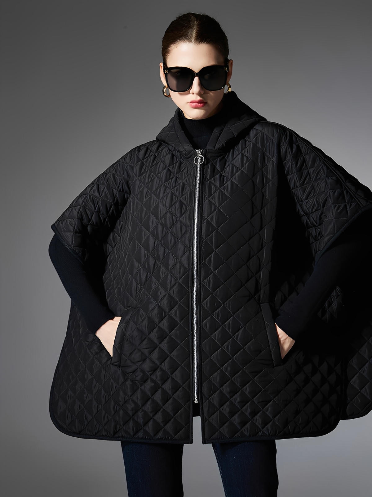Châle matelassé noir, cape d’hiver à capuche, poncho long zippé, manteau léger femme, chaleur douce, style urbain, modèle Idale - Châle - Noir