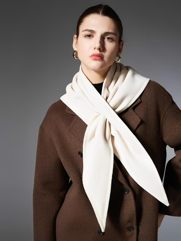 Châle triangle uni femme, écharpe douce hiver, châle chaud épaule, foulard grand format, accessoire mode minimaliste, modèle Azena - Châle - Blanc